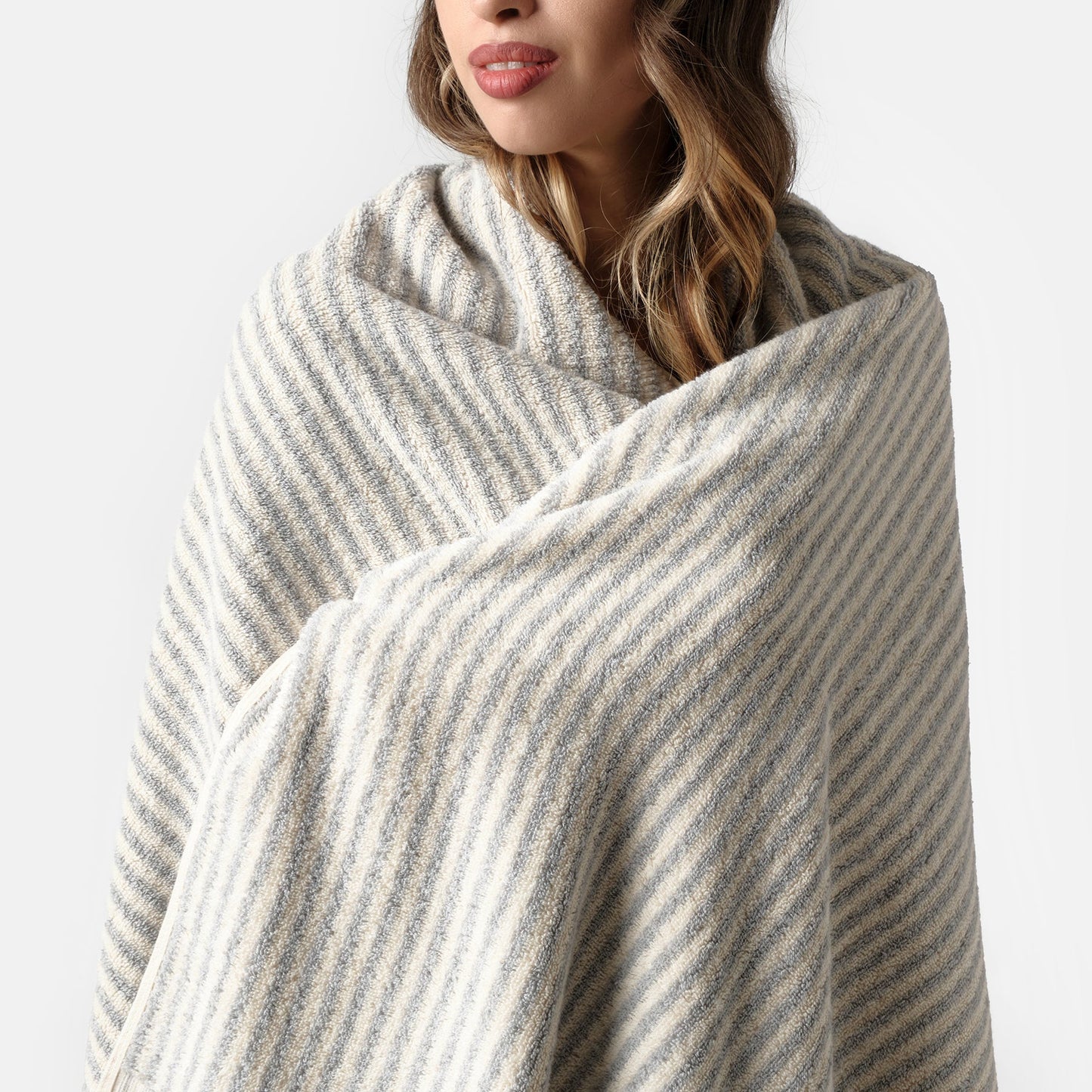 PomPom Striped Terry Beach Bath Towel / Grey