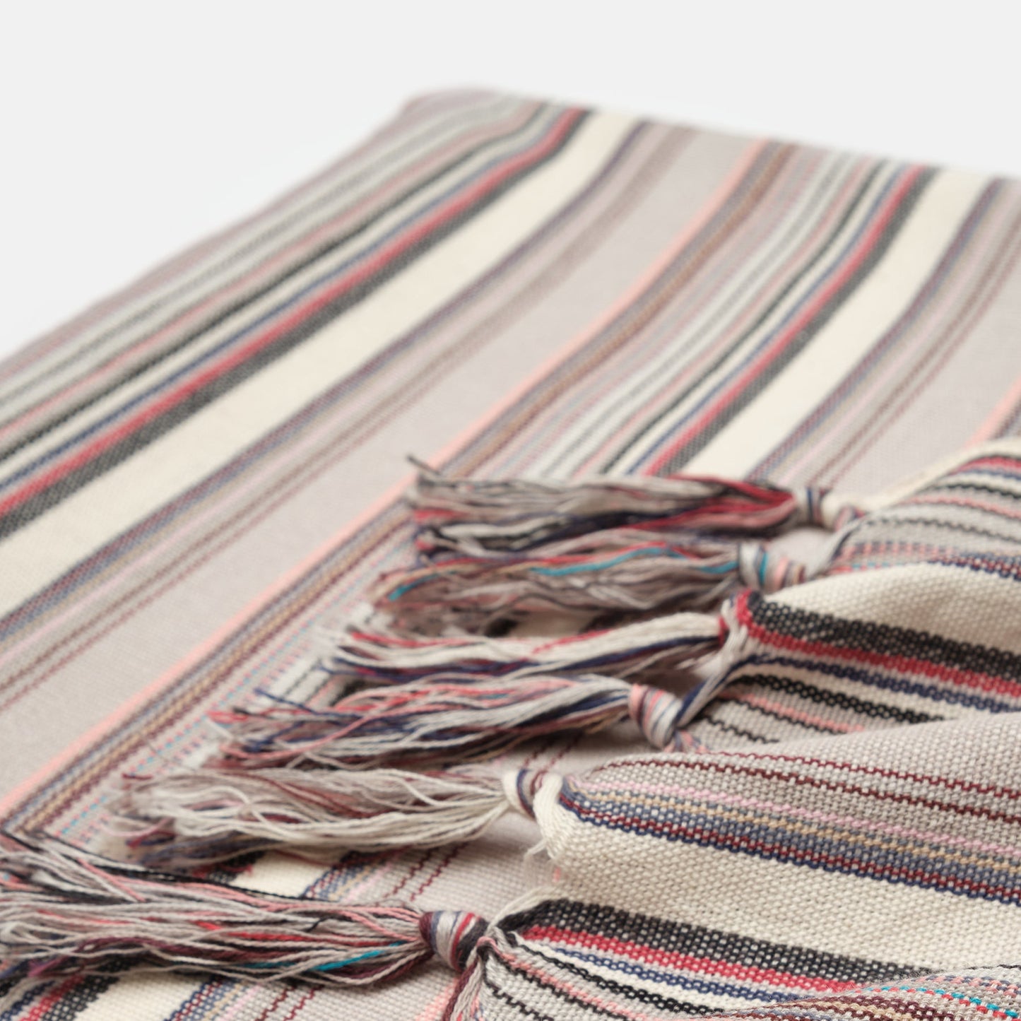Royal Peshtemal / White-Grey-Red