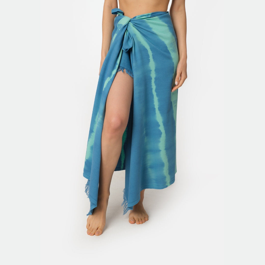 Tie-Dye Peshtemal Beach Towel