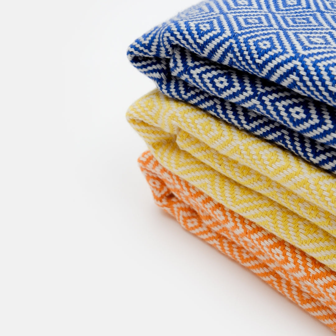 Isola di Dino Peshtemal Beach Towel